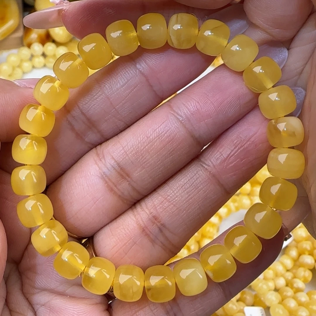 蜜蜡未镶嵌手串鸡油黄老型手串