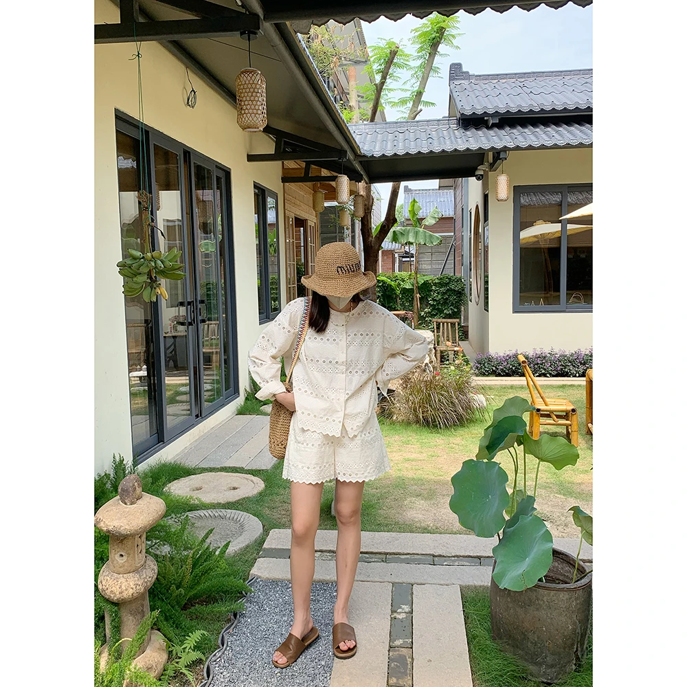 夏季新款重工刺绣度假防晒衣+休闲显瘦高腰短裤套装女气质时尚