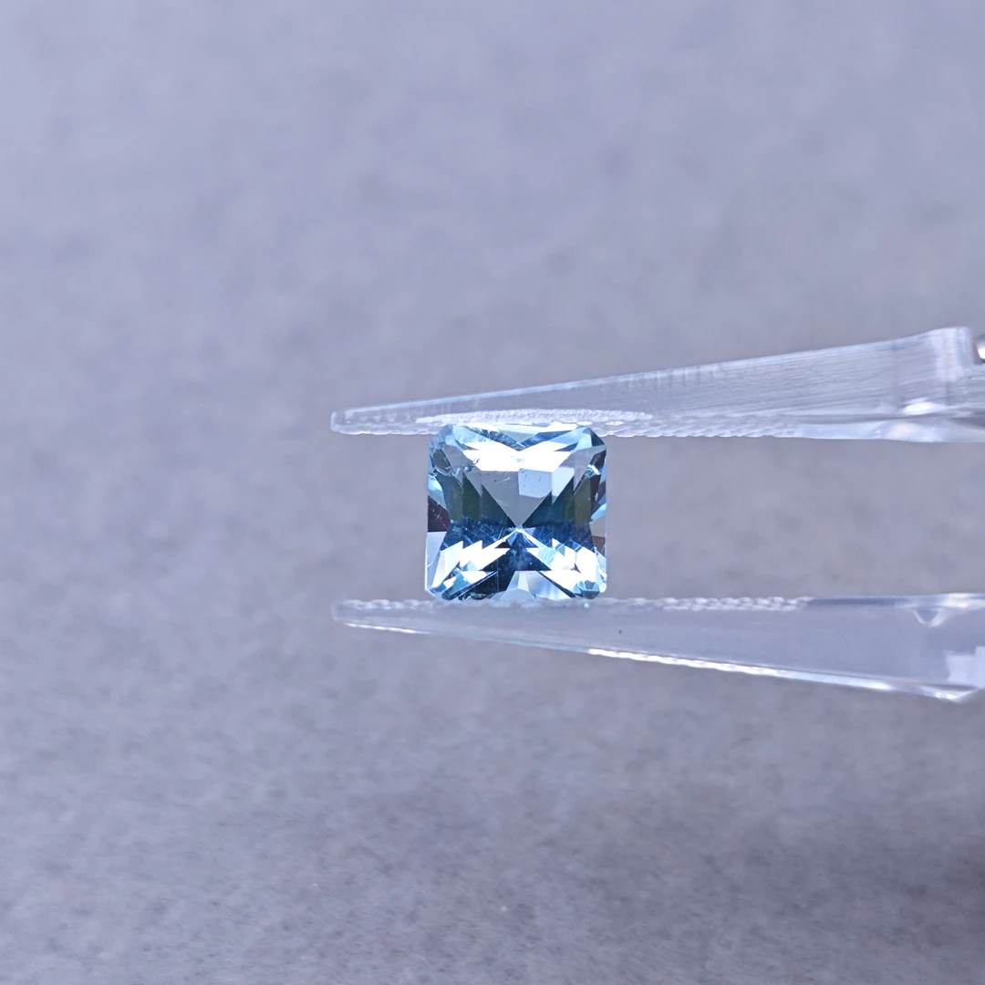 海蓝宝-1.53ct（01044016）0425