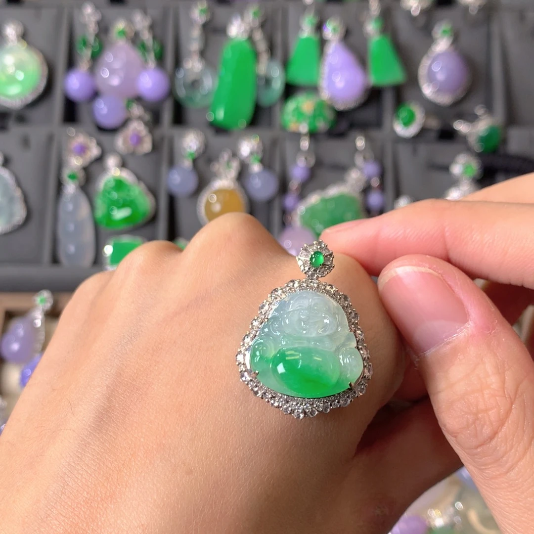 翡翠18K金镶嵌吊坠(不含链)