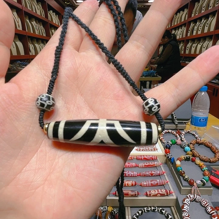 未镶嵌玛瑙/玉髓珠宝奇石