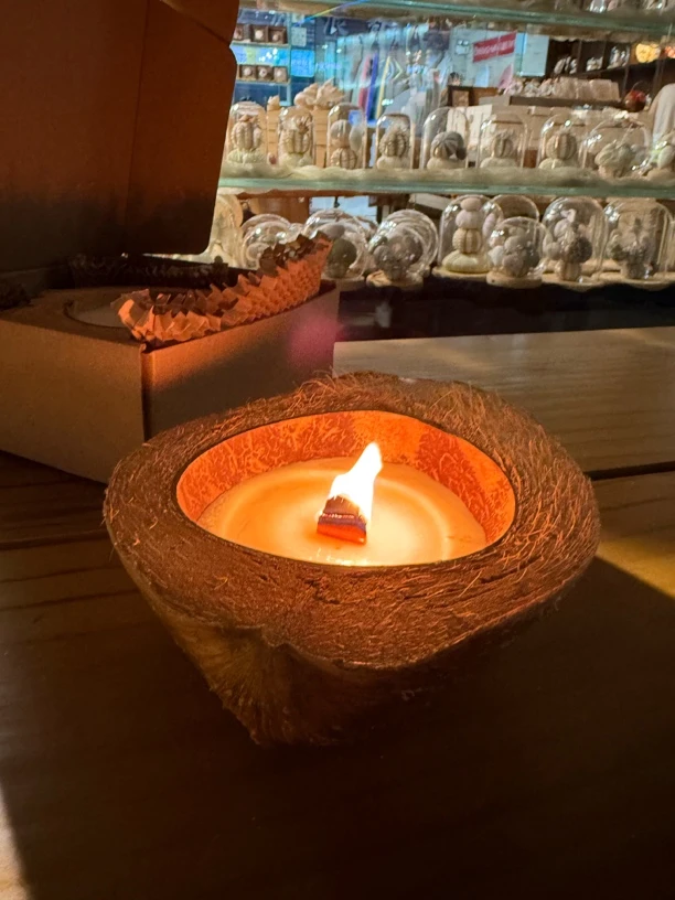 海南三亚旅行特色纪念品特色潮玩伴手礼椰壳香薰椰油蜡烛送人礼物