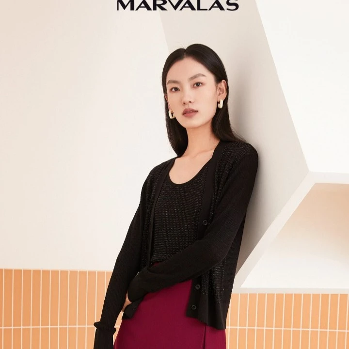 【诗语专属】M537303737曼德诗高雅通勤衬衫圆领秋冬时尚休闲套头