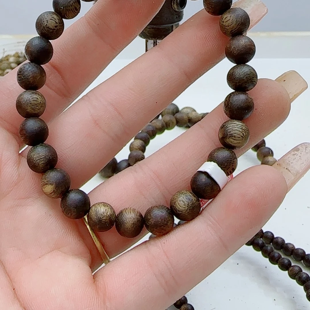 手串沉香乌身老料全0.7 4克➕999沉浮