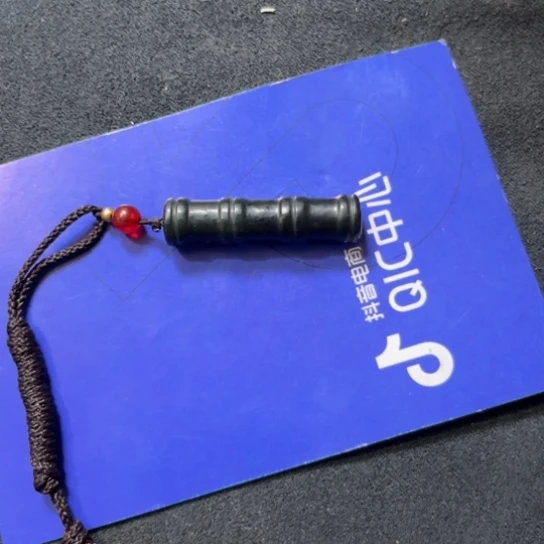 和田玉颈饰未镶嵌邓**，