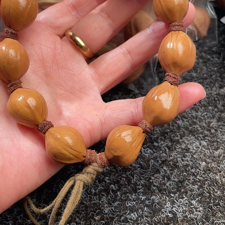 橄榄核吊坠1.7素核