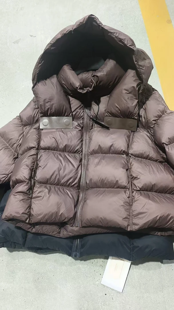 常规款宽松型连帽厚款常规百搭女装时尚短款