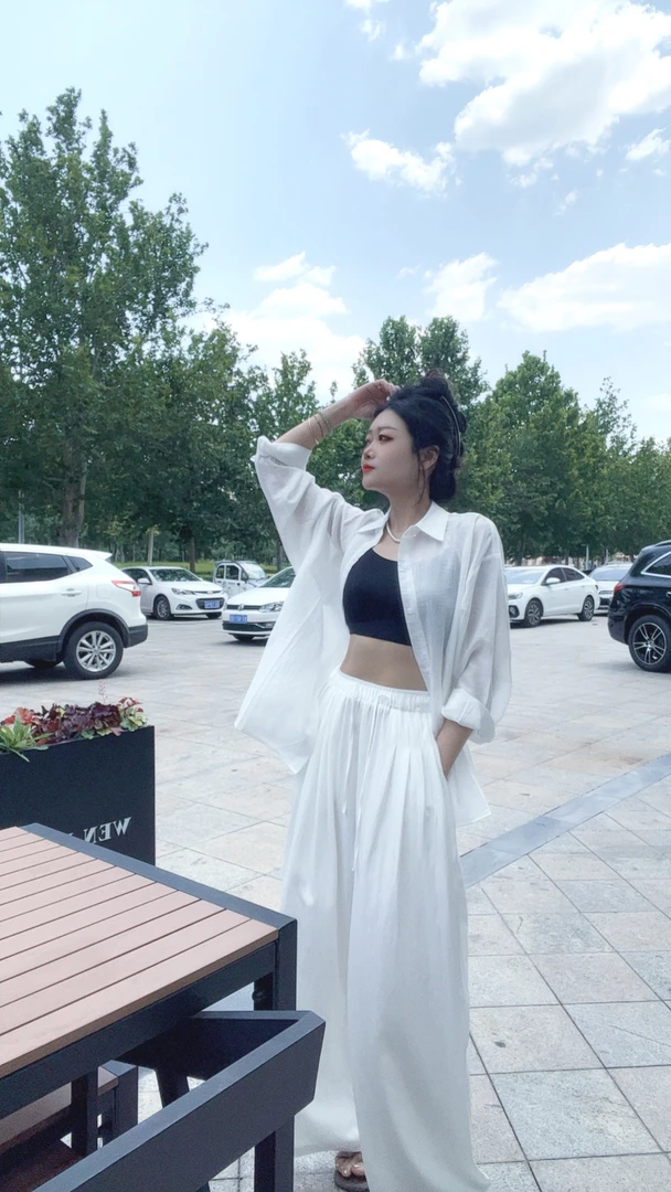 ［文静专属］夏日纯欲风松弛感白色防晒上衣女外套