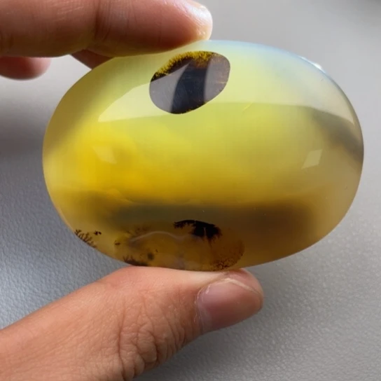 玛瑙/玉髓颈饰未镶嵌i