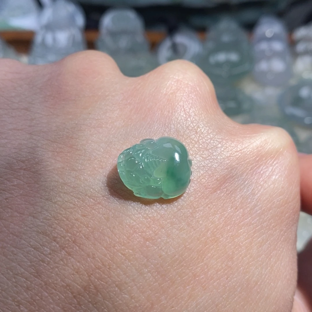 翡翠颈饰未镶嵌天然缅甸翡翠a货貔貅