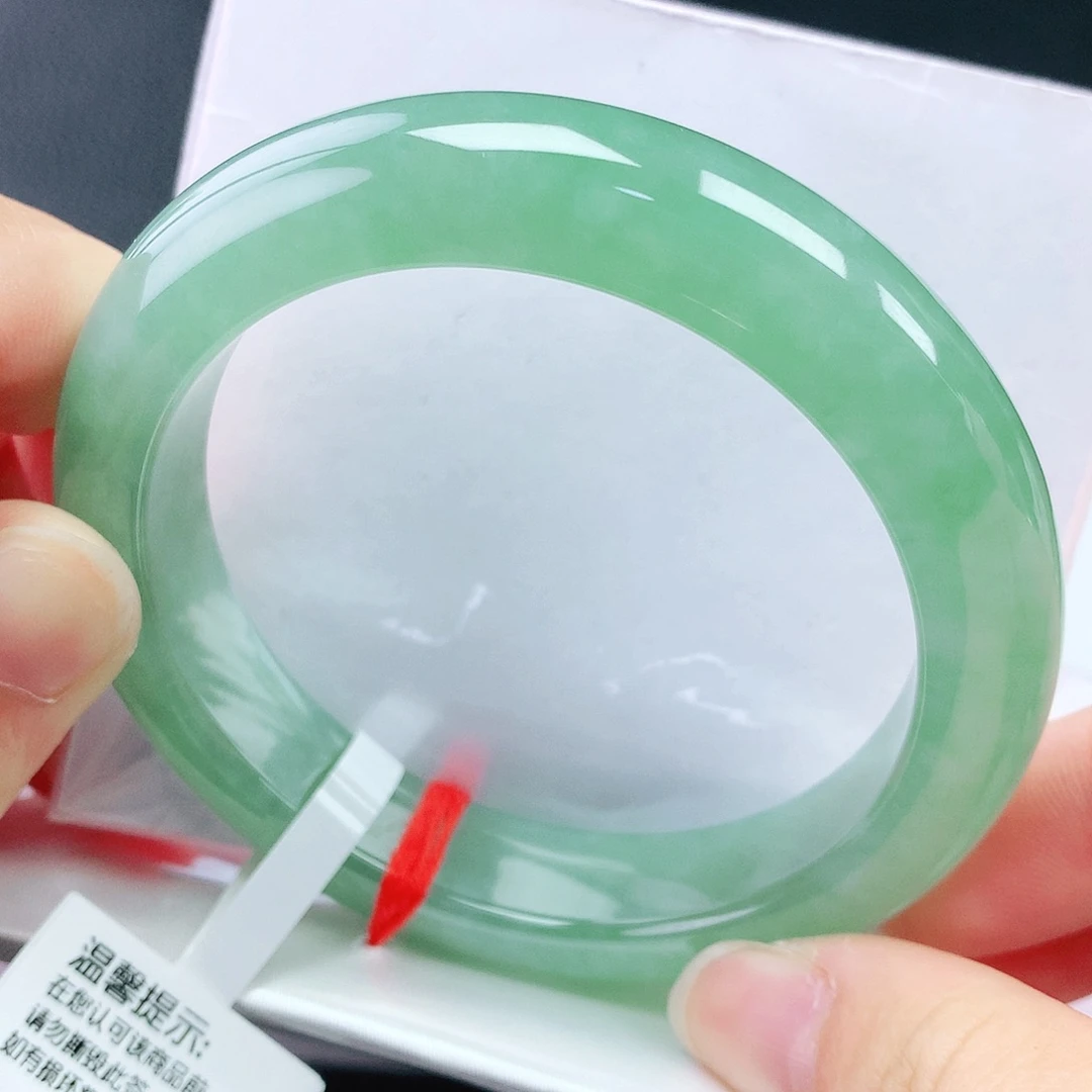 未镶嵌手镯翡翠57圈
