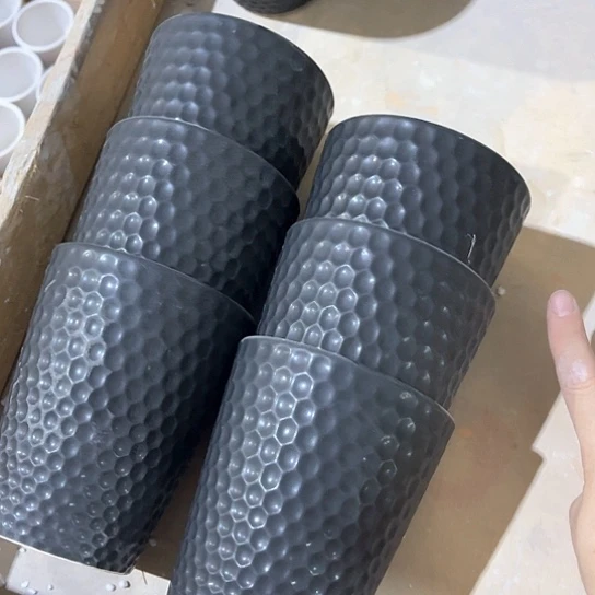 多肉绿植陶瓷花盆9.9包邮，有孔