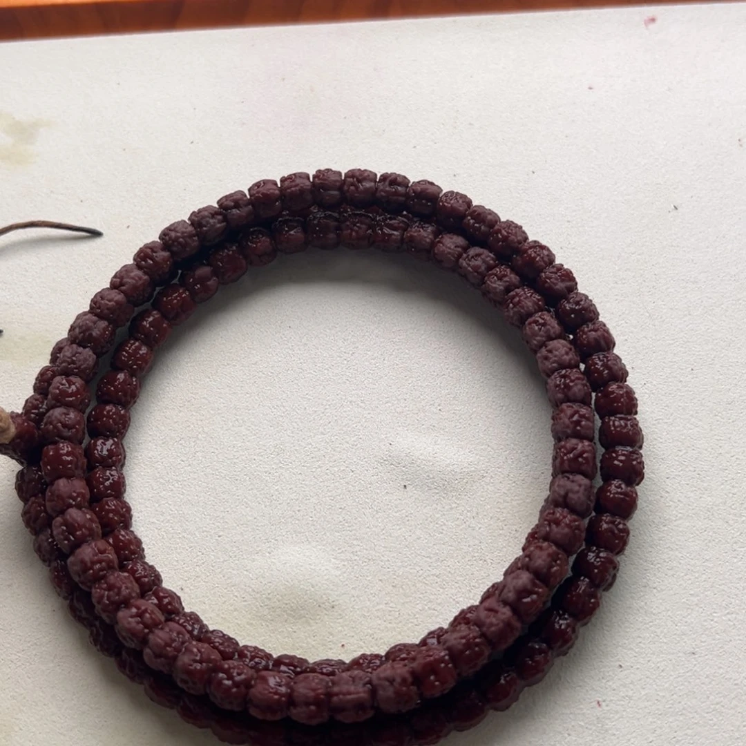 柏香籽/百香籽吊坠琳*控