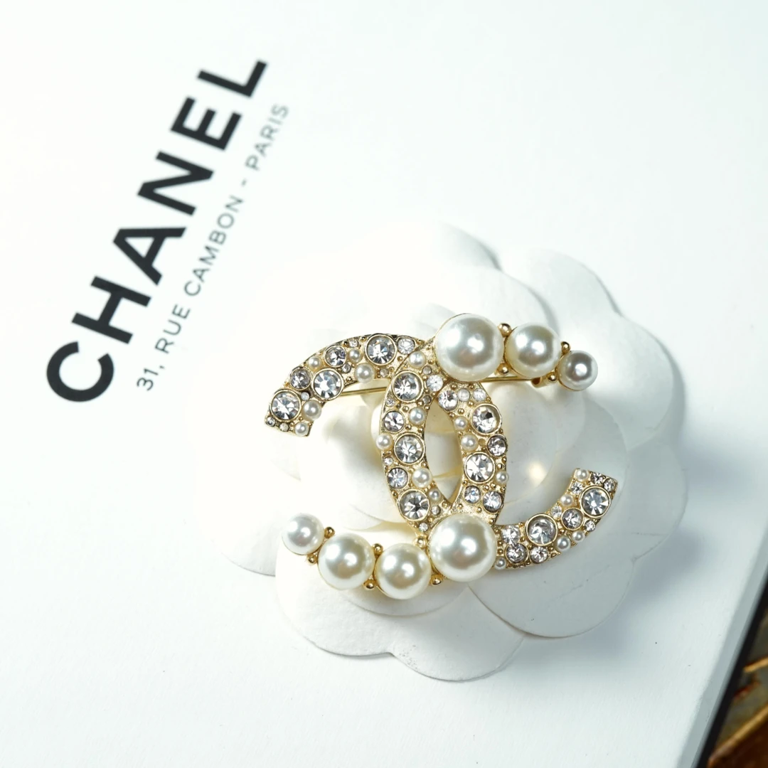 95新 Chanel/香奈儿 柚礼中古/香奈儿珍珠莱茵石双C胸针LB505009