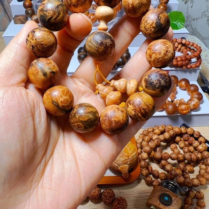木质非金属琥珀木手串雷击
