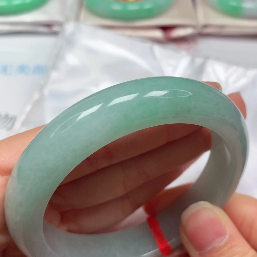 翡翠未镶嵌手镯冰胶果绿满色5758完美