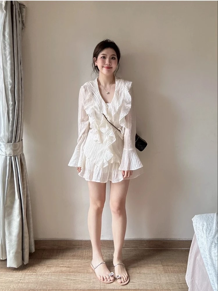 法式甜辣套装春夏新款设计感荷叶边别致衬衫上衣裤裙两件套高腰裤