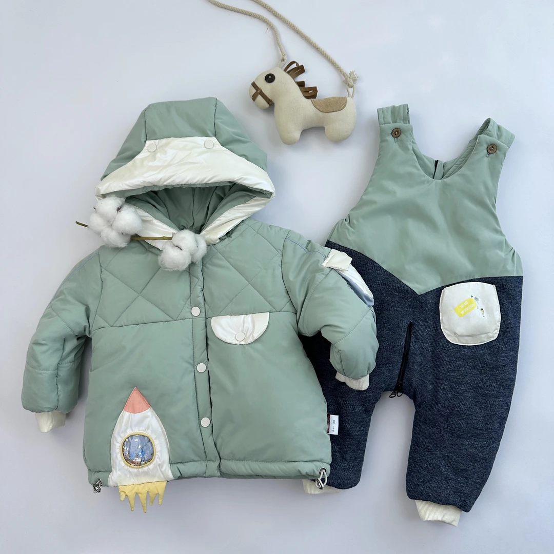 婴幼儿棉衣加厚外穿冬季棉花棉衣套装卡通飞船连帽