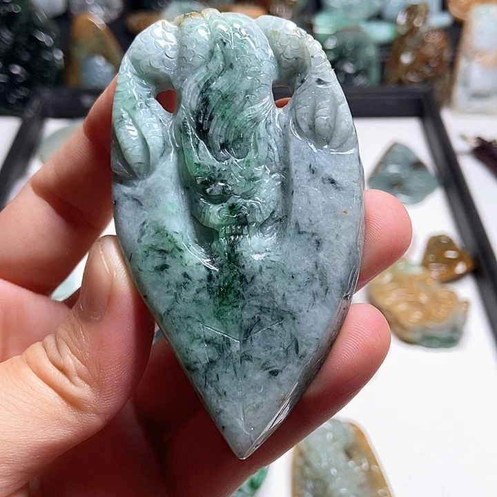 翡翠未镶嵌颈饰翡翠a货