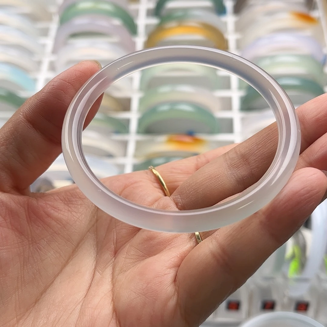 玛瑙/玉髓手镯未镶嵌5800