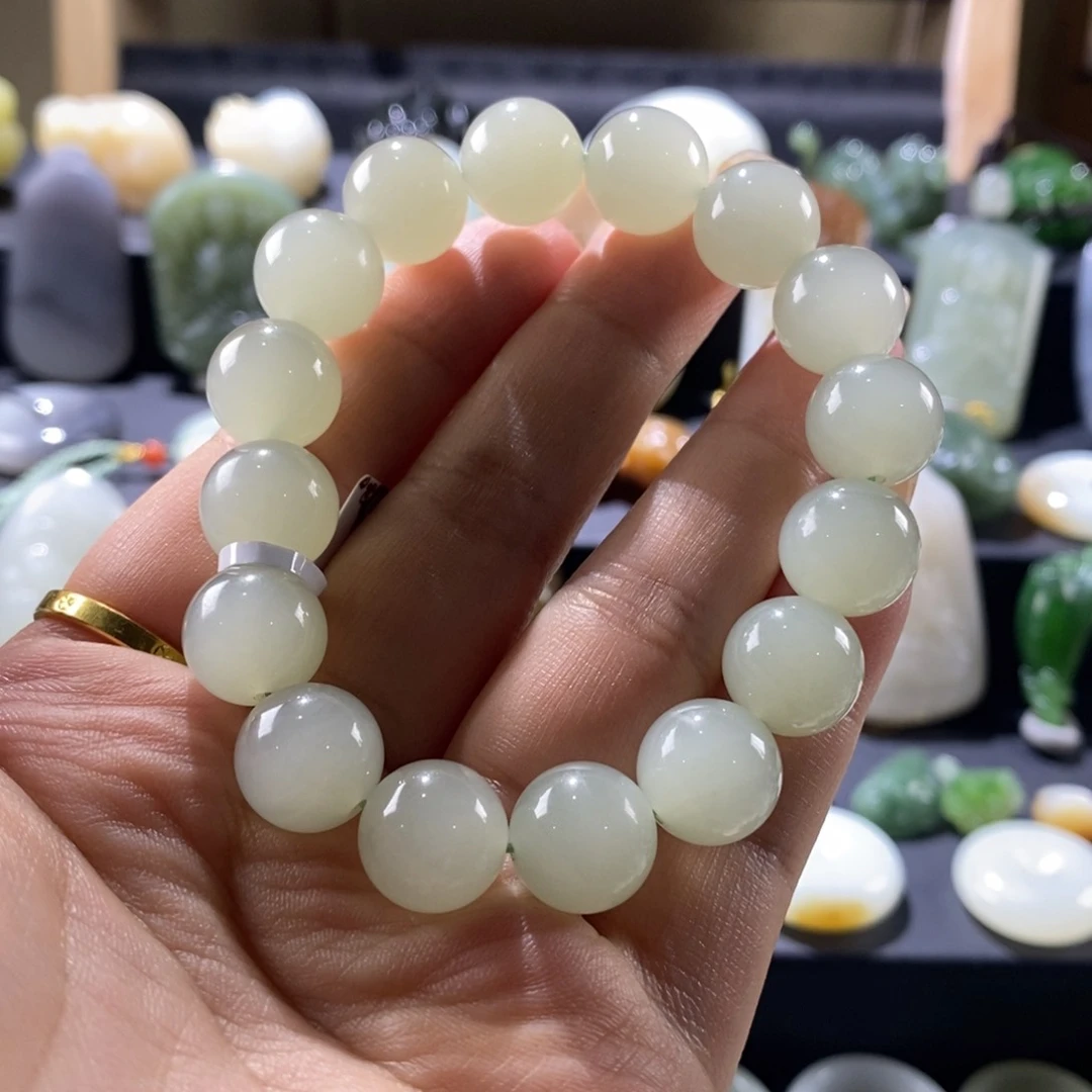 手链未镶嵌和田玉青海葡萄肉手串