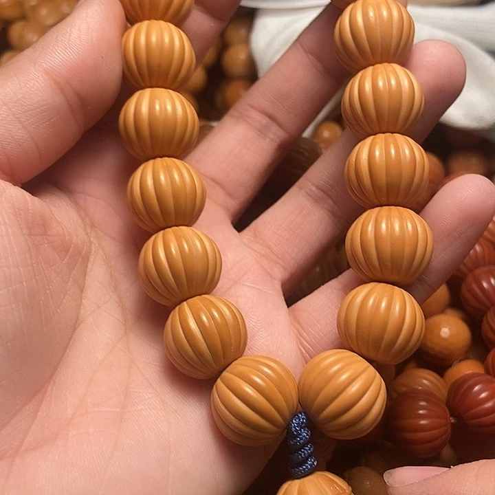 猴头核桃吊坠开**好手持