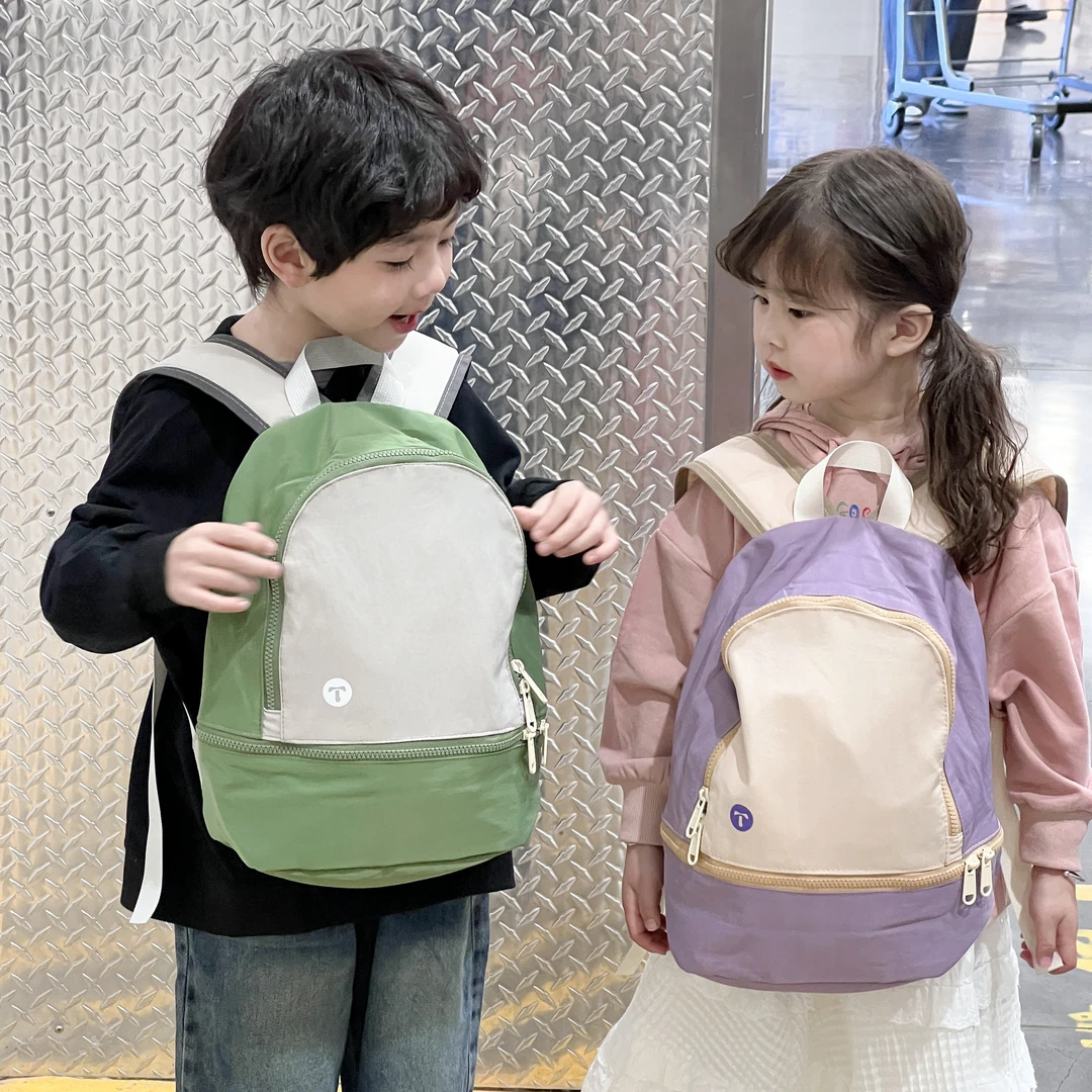 幼儿园小学生儿童大容量书包男女童双肩包男孩户外出游轻便背包