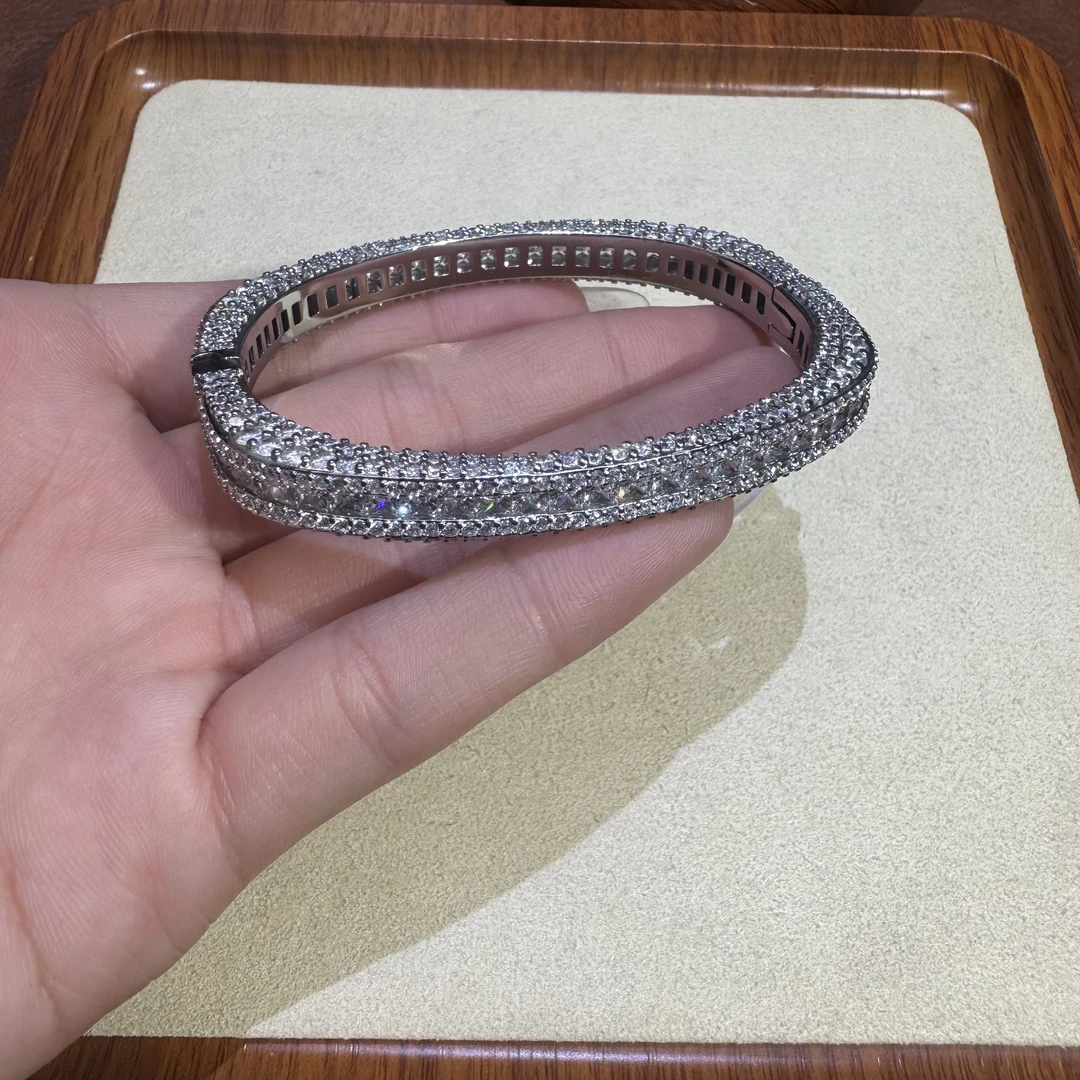 非金属珐琅手镯 白色 异形设计款手镯 L23