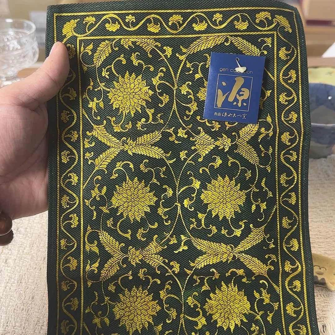 茶盏我不敢看电视我要