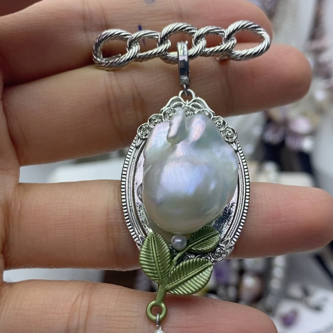 未镶嵌淡水珍珠胸饰