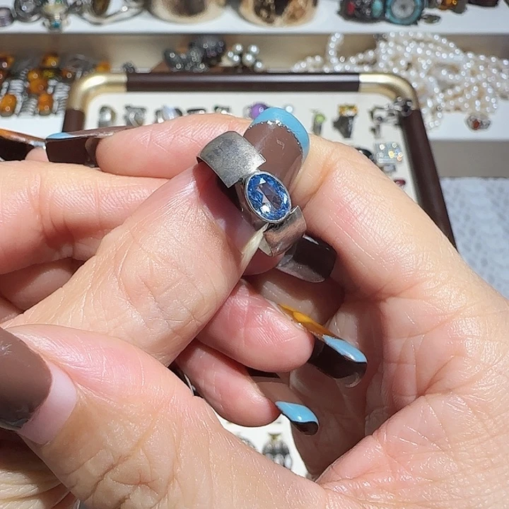 缘***4大理石纯铜中古的时代已经