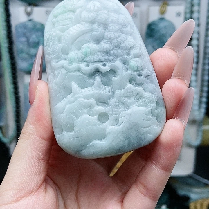 翡翠未镶嵌颈饰翡翠