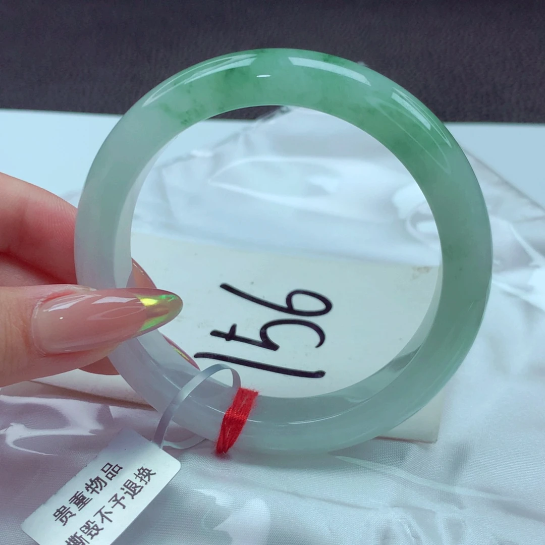 翡翠手镯未镶嵌手镯56