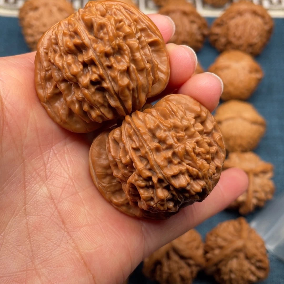 文玩核桃把件42密纹平谷楼