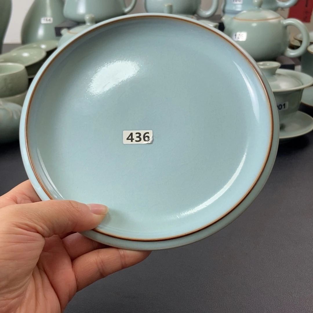 二级品天青釉的壶承