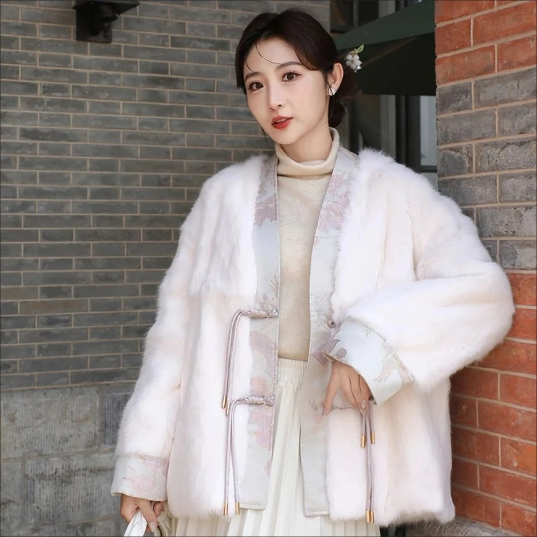 (571-580)《11》新款精品商场撤柜样衣 偶有微瑕介意勿拍