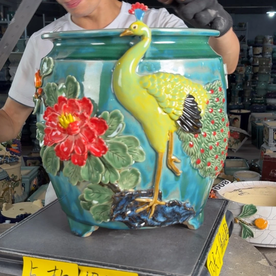 一风堂石湾花盆 内21*25脚磕碰缝隙