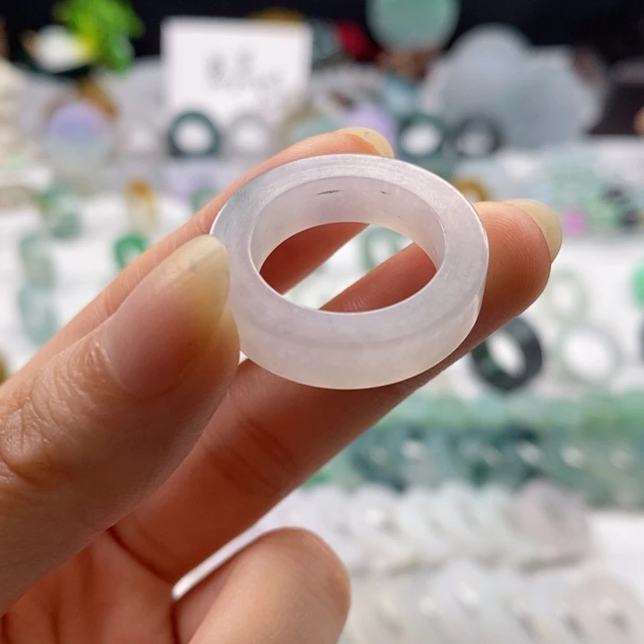 未镶嵌定制翡翠翡翠