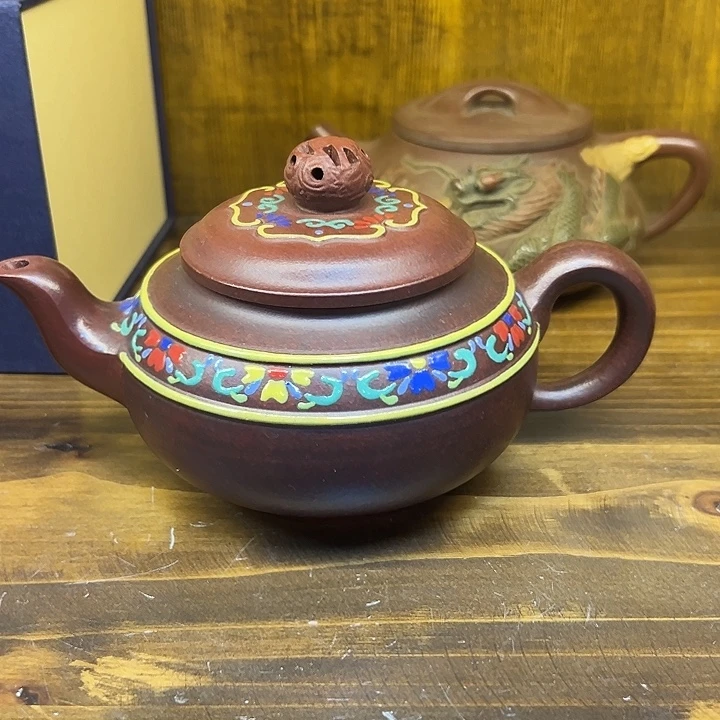 紫砂壶等艺术精品