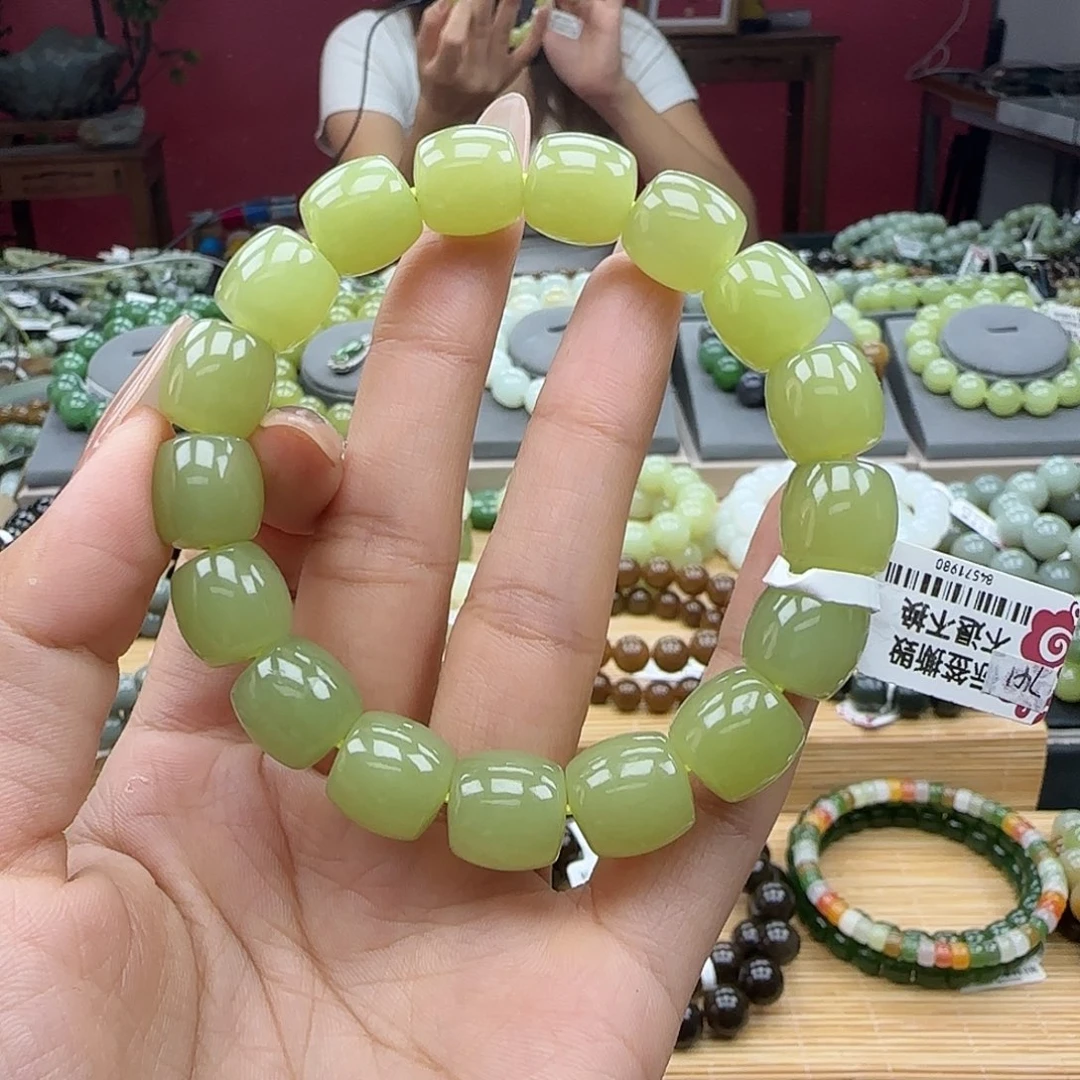 和田玉未镶嵌手串