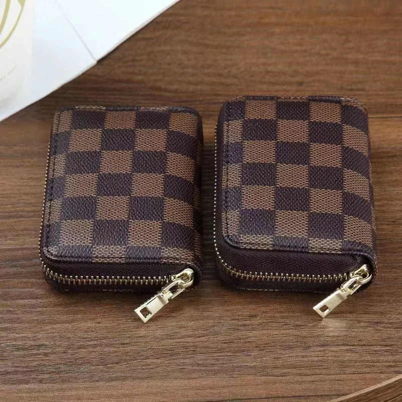 【福利包邮】防磁卡包女2025新款复古大容量驾驶证件银行卡套拉链包