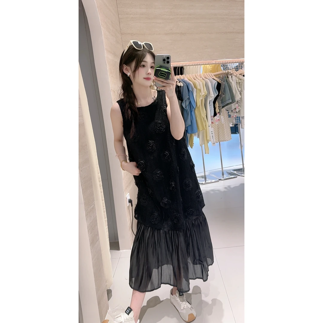 8593花朵拼接无袖连衣裙