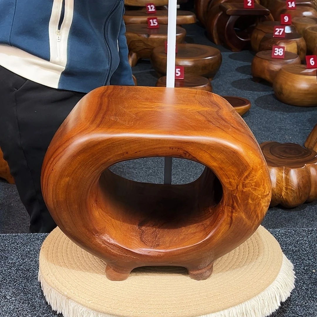 22 号香樟木尺寸：35-27-26cm