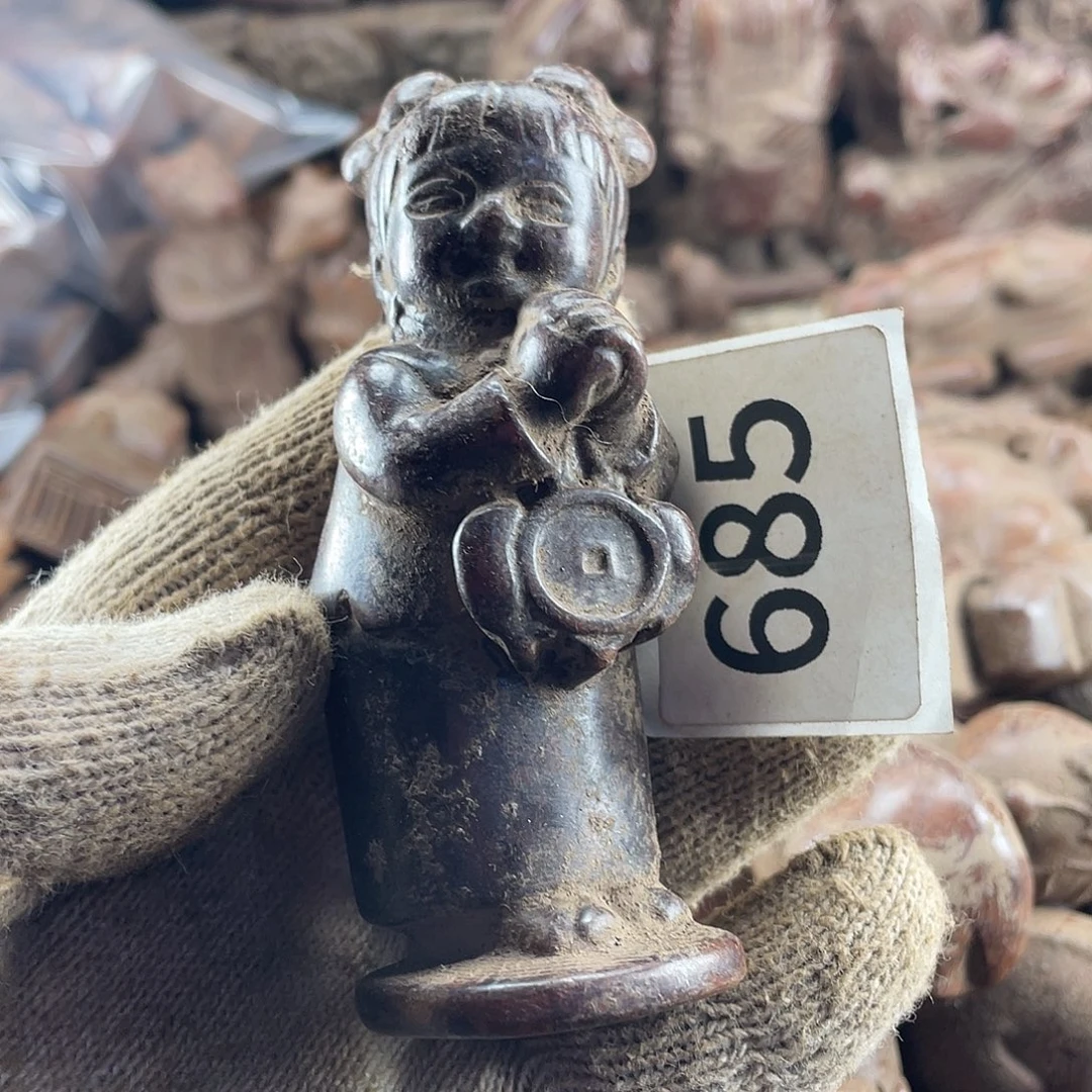 和田玉（糖玉）未镶嵌挂件