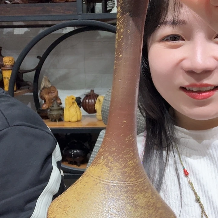 精致小口花瓶摆件