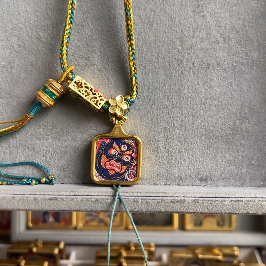 吊坠源****财单面私人定制大黑天