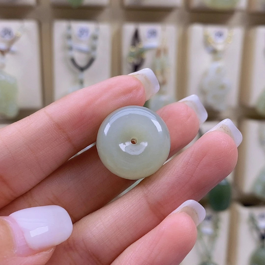 青***3颈饰未镶嵌和田玉