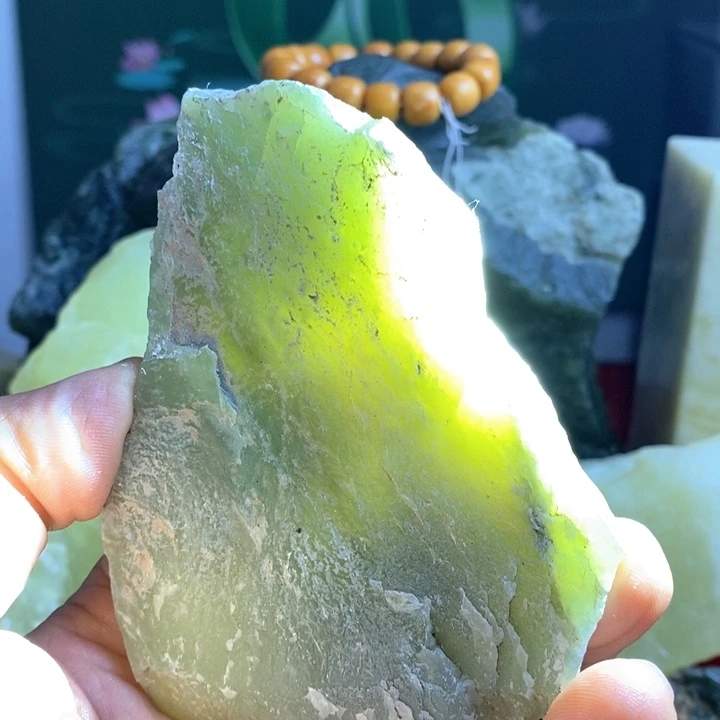 蛇纹石玉未镶嵌珠宝岫玉原石