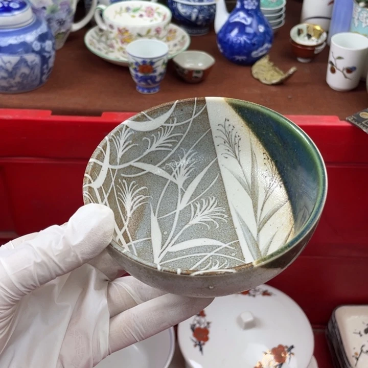 他家瓷器真美…开播了