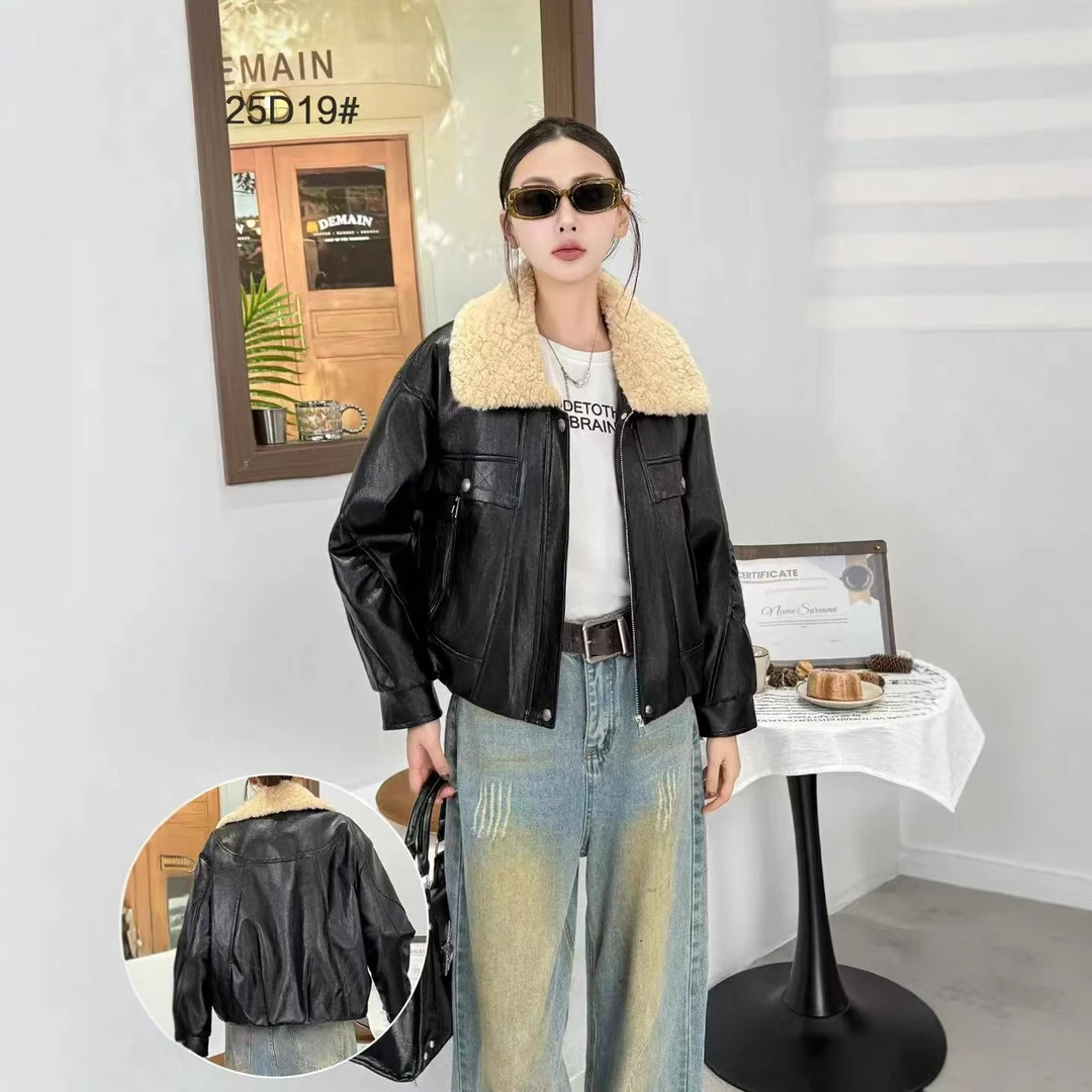 口袋短款冬季公主风皮衣加厚时尚休闲女士216